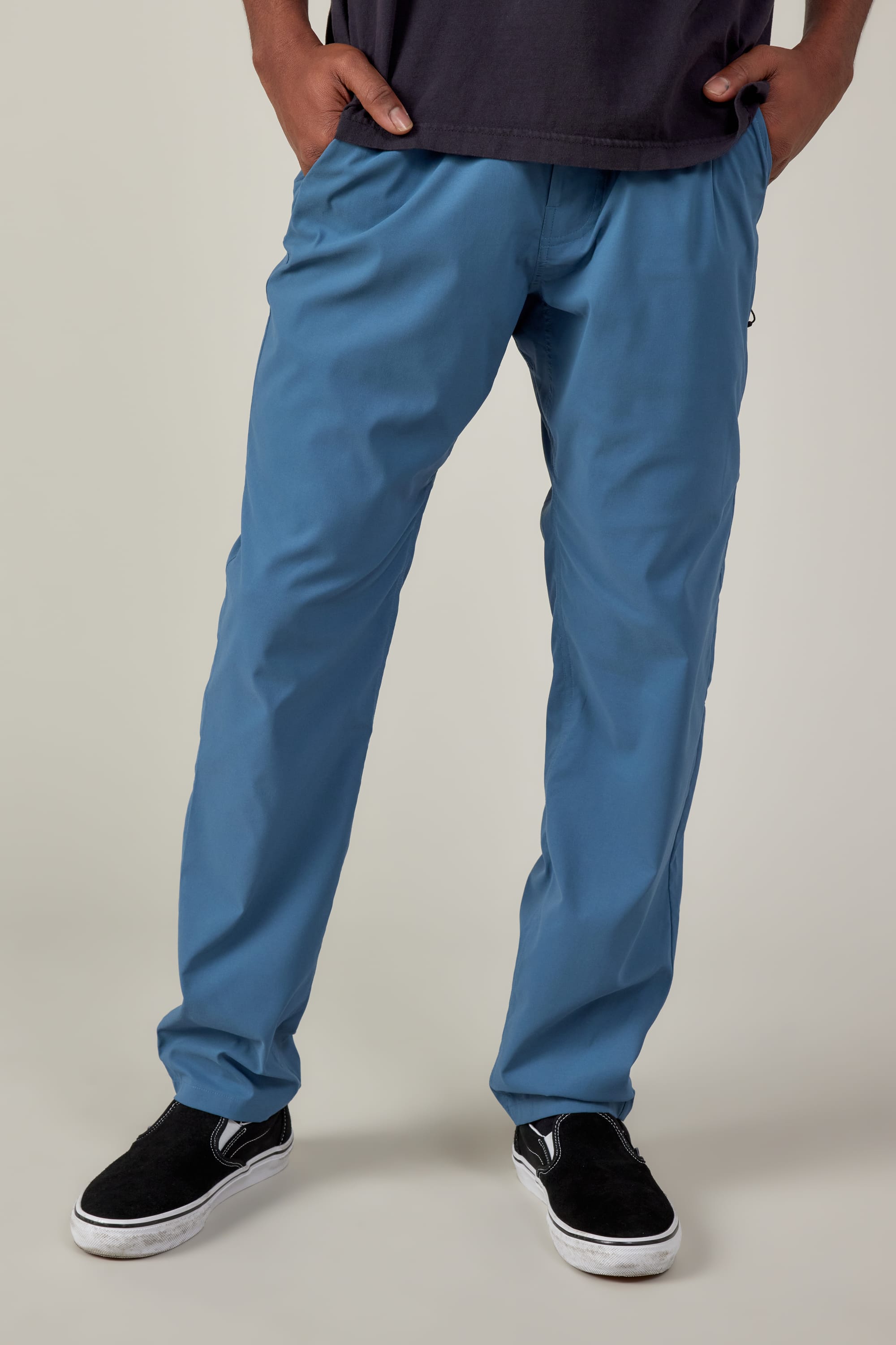 686 Men's Everywhere Featherlight Chino Pant - Slim Fit