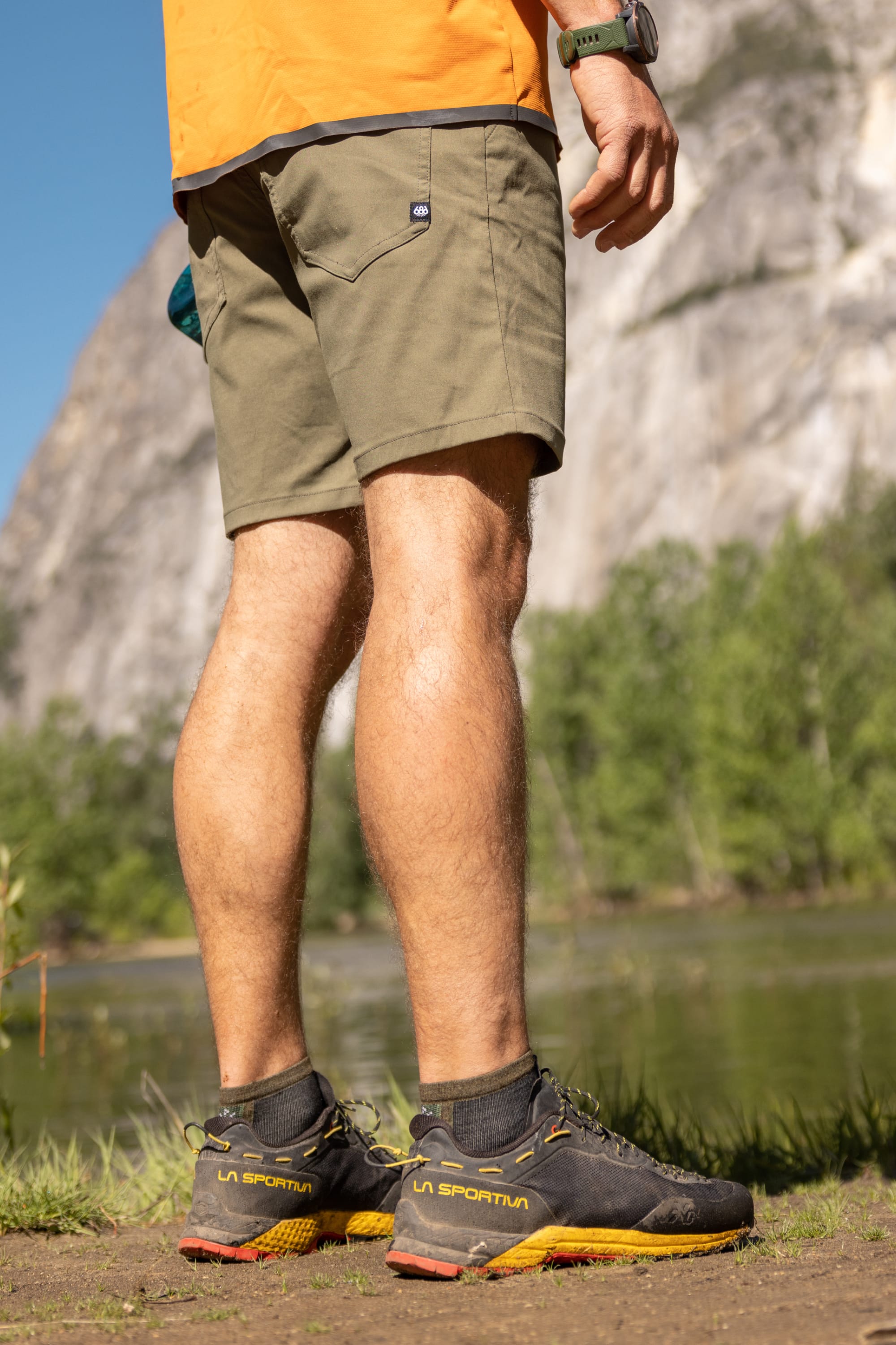 686 Men's top Everywhere Hybrid Tobacco Brown Shorts